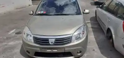 Véhicule à la ferraille DACIA SANDERO Ambiance de l'année 2009 alimenté D4F732