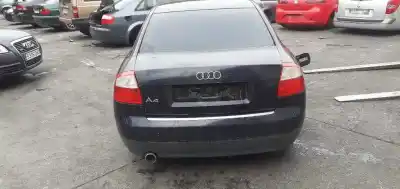 Здавання транспортного засобу audi a4 berlina (8e) 2.0 року 2002 потужний alt