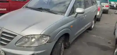 Scrapping Vehicle SSANGYONG RODIUS Xdi of the year 2005 powered 