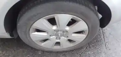 Sloopvoertuig audi a3 sportback (8p) 1.9 tdi van het jaar 2009 aangedreven bls