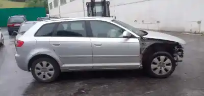 Sloopvoertuig audi a3 sportback (8p) 1.9 tdi van het jaar 2009 aangedreven bls