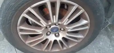 Здавання транспортного засобу ford                                               kuga (cbs)                                                                                                                                                                                                                                                 titanium року 2014 потужний 