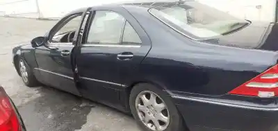 Здавання транспортного засобу mercedes-benz clase s (w220) berlina 500 (220.075) року 2002 потужний m113960