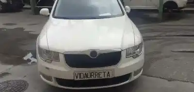 Здавання транспортного засобу SKODA SUBERB (3T4) 2.0 TDI DPF року 2012 потужний CFF