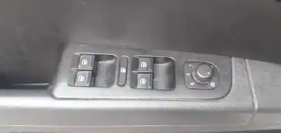 Sloopvoertuig skoda suberb (3t4) 2.0 tdi dpf van het jaar 2012 aangedreven cff