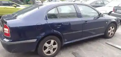Verschrottungsfahrzeug skoda octavia berlina (1u2) 1.9 tdi slx (81kw) des jahres 2002 angetrieben asv