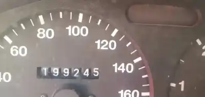 Veículo de Sucata suzuki vitara se/sv (et) 2.0 hdi largo superlujo do ano 2002 alimentado rhy