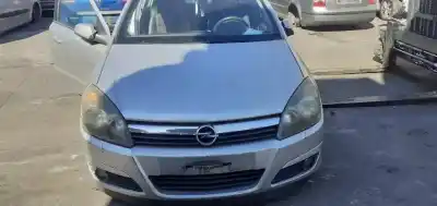 Veículo de Sucata OPEL ASTRA H BERLINA Cosmo do ano 2005 alimentado Z19DTJ