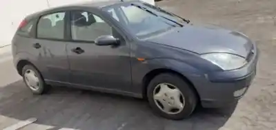 Veículo de Sucata ford focus berlina (cak) 1.6 16v cat do ano 2003 alimentado fydb