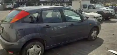Veículo de Sucata ford focus berlina (cak) 1.6 16v cat do ano 2003 alimentado fydb