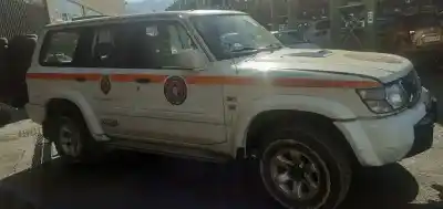 Véhicule à la ferraille nissan patrol gr (y61) elegance de l'année 1999 alimenté rd28ti