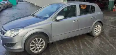 Veículo de Sucata opel astra h berlina 1.7 16v cdti do ano 2007 alimentado z17dth