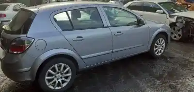 Veículo de Sucata opel astra h berlina 1.7 16v cdti do ano 2007 alimentado z17dth