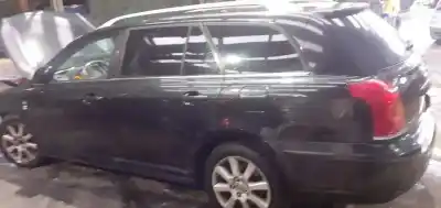 Veículo de Sucata toyota avensis (_t25_) 2.2 d-cat (adt251_) do ano 2005 alimentado 2ad