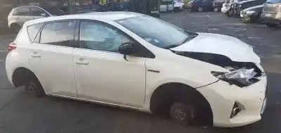 Утилизация автомобиля toyota auris 1.8 16v (híbrido) года 2014 питание 2zr