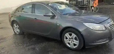 Verschrottungsfahrzeug opel insignia berlina edition des jahres 2011 angetrieben a20dth