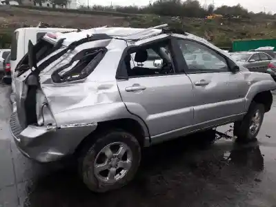 Здавання транспортного засобу kia sportage active 4x4 року 2009 потужний d4eaf
