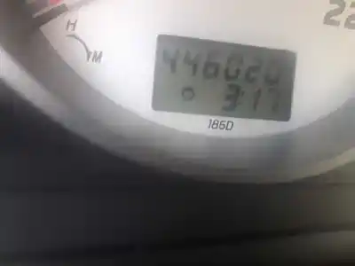 Véhicule à la ferraille nissan x-trail (t30) 2.2 16v turbodiesel cat de l'année 2002 alimenté yd22eti