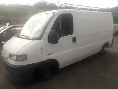 Veículo de Sucata citroen jumper caja cerrada (1) 2.5 diesel do ano 2000 alimentado t9a