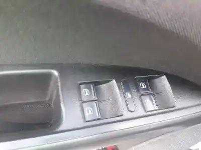 Hurda Aracı seat altea xl (5p5) reference yılın 2010 güçlü cayc
