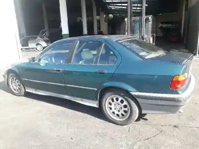 Sloopvoertuig bmw serie 3 berlina (e36) 325td van het jaar 1993 aangedreven 256t1