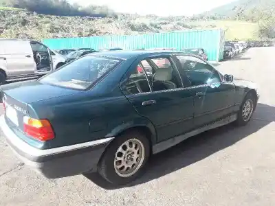 Sloopvoertuig bmw serie 3 berlina (e36) 325td van het jaar 1993 aangedreven 256t1