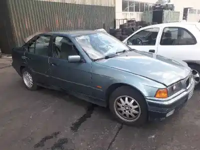 Sloopvoertuig BMW SERIE 3 BERLINA (E36) 318i van het jaar 1997 aangedreven 18-4E-1