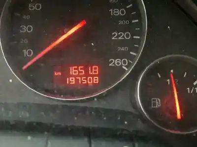 Scrapping Vehicle audi a4 avant (8e) 2.0 of the year 2002 powered alt