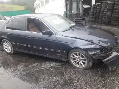 Veículo de Sucata bmw serie 5 berlina (e39) 525d do ano 2002 alimentado 256d1