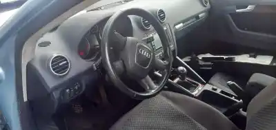 Sloopvoertuig audi a3 sportback (8p) 2.0 tdi ambiente van het jaar 2005 aangedreven bkd