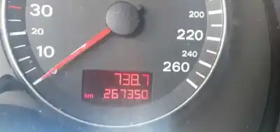 Sloopvoertuig audi a3 sportback (8p) 2.0 tdi ambiente van het jaar 2005 aangedreven bkd