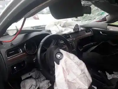 Sloopvoertuig skoda suberb (3t4) ambition van het jaar 2013 aangedreven cffb