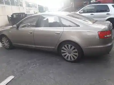 Veicolo di demolizione audi a6 berlina (4f2) 4.2 quattro dell'anno 2004 alimentato bat