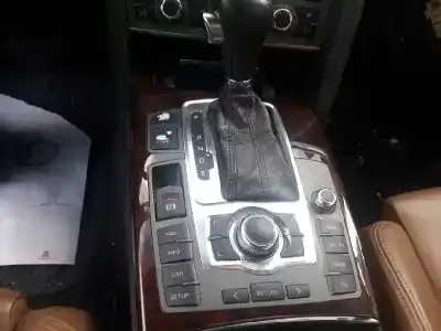 Veicolo di demolizione audi a6 berlina (4f2) 4.2 quattro dell'anno 2004 alimentato bat