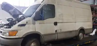 Veicolo di demolizione IVECO DAILY CAJA ABIERTA 2.8 Cng dell'anno 2000 alimentato 814043C