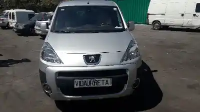 Veicolo di demolizione PEUGEOT PARTNER KOMBI Outdoor dell'anno 2009 alimentato 9HZDV6TED4
