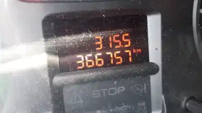 Veículo de Sucata peugeot partner kombi outdoor do ano 2009 alimentado 9hzdv6ted4