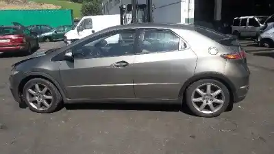Veicolo di demolizione honda civic berlina 5 (fk) 2.2 i-ctdi comfort dell'anno 2006 alimentato n22a2
