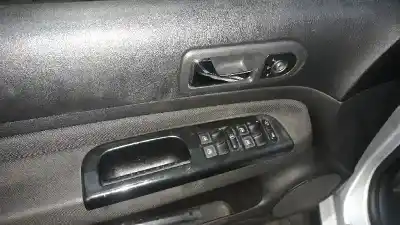 Veículo de Sucata volkswagen golf iv berlina (1j1) 25 aniversario do ano 2000 alimentado ahf