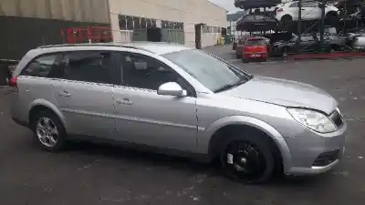 Verschrottungsfahrzeug opel vectra c caravan elegance des jahres 2005 angetrieben z19dt