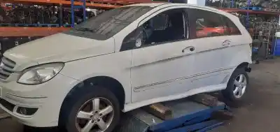 Утилизация автомобиля MERCEDES-BENZ CLASE B (W245) 150 (245.231) года 2007 питание M266920