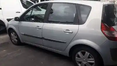 Veicolo di demolizione renault scenic ii 1.9 dci diesel 120 cv / 88 kw dell'anno 2003 alimentato f9q812