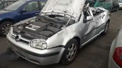 Vehicul casat VOLKSWAGEN GOLF IV BERLINA (1J1) 1.6 16V FSI CAT (BAD) al anului 1981 alimentat BAD