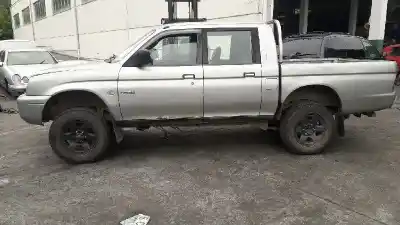 Здавання транспортного засобу mitsubishi l 200 (k6/7) 2.5 td cat року 2003 потужний 4d56