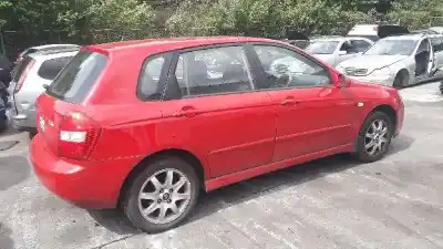 Veículo de Sucata kia cerato 2.0 ex berlina do ano 2004 alimentado g4gc