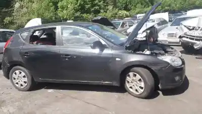 Veículo de Sucata HYUNDAI I30 (FD) 1.6 CRDi do ano 2007 alimentado D4FB