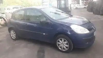 Veículo de Sucata renault clio iii authentique do ano 2007 alimentado k9k768