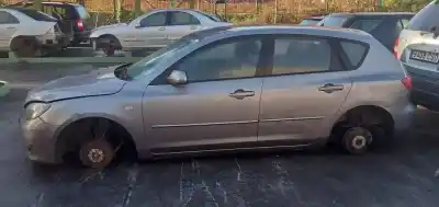 Veículo de Sucata mazda 3 sedán (bk) 1.6 (bk12) do ano 2003 alimentado z6