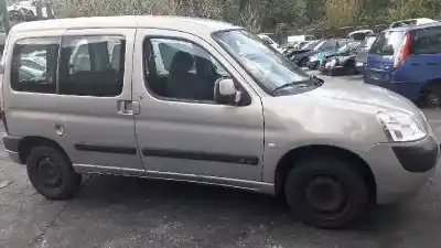 Véhicule à la ferraille citroen                                            berlingo / berlingo first monospace (mf_, gjk_, gfk_)                                                                                                                                                                                                      2.0 hdi 4x4 (mfrhy)                                                                                                                                                                                                                                        de l'année 2003 alimenté rhy
