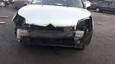 Vehicul casat citroen c4 sedan collection al anului 2008 alimentat 9hz